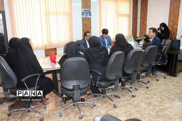 جلسه کارگروه مراکز پیش دبستانی اداره‌کل آموزش و پرورش استان بوشهر