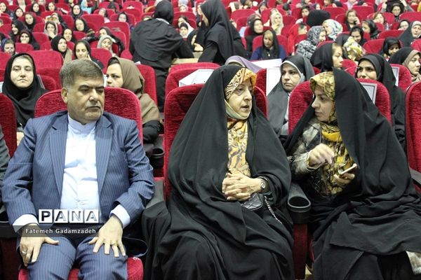 جشن میلاد حضرت فاطمه زهرا(س) و گرامیداشت روز مادر در اسلامشهر