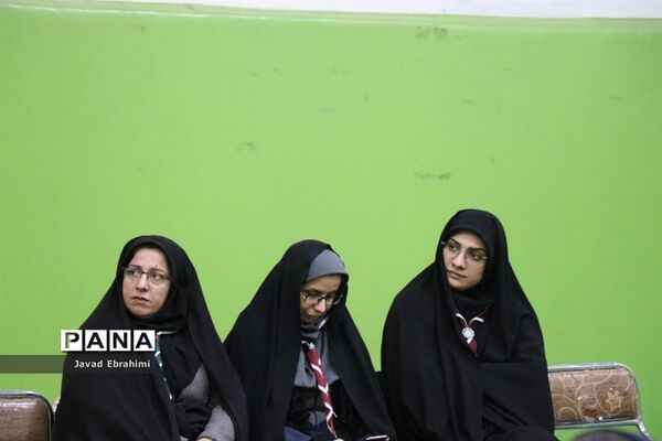 همایش یاوران انقلاب در ناحیه 6 مشهد