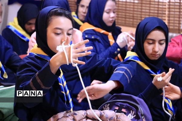 کارگاه آموزشی پیشتازان منطقه 1 در سالن کانون رضوان