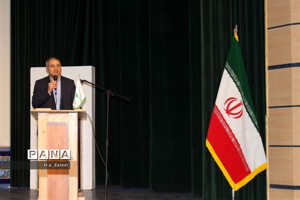 انتخابات مجلس دانش آموزی استان اصفهان (دختران)