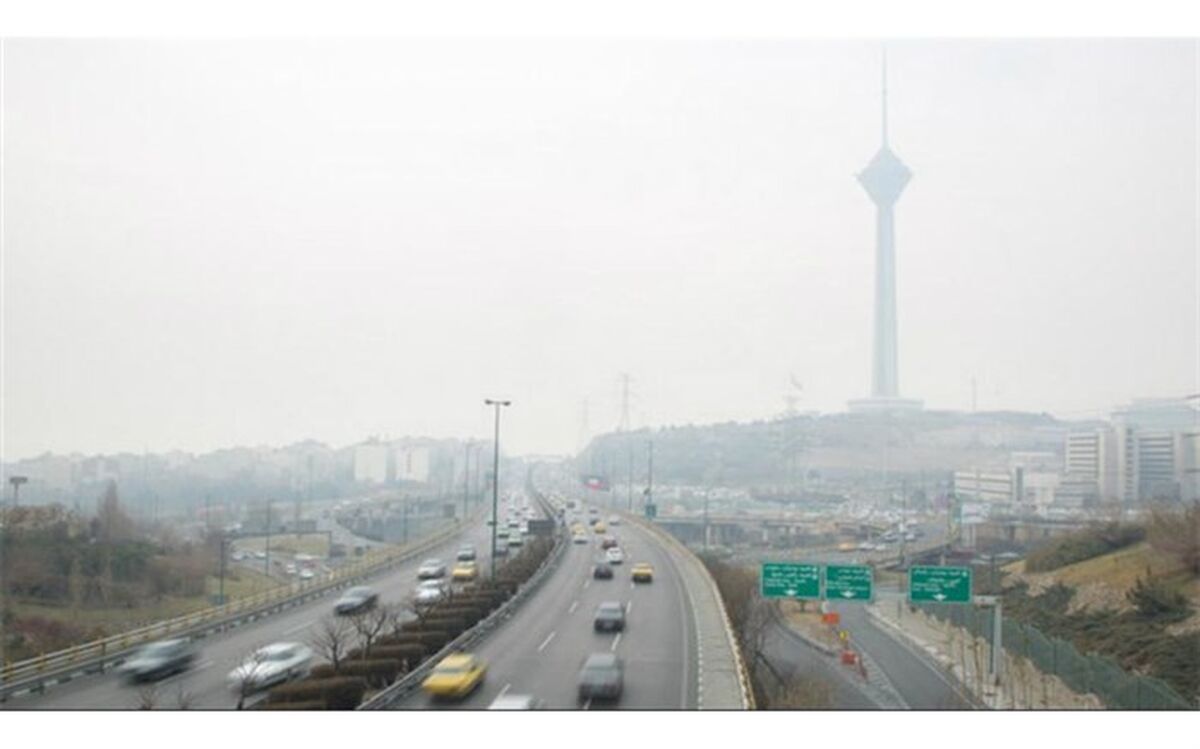 هوای تهران آلوده است