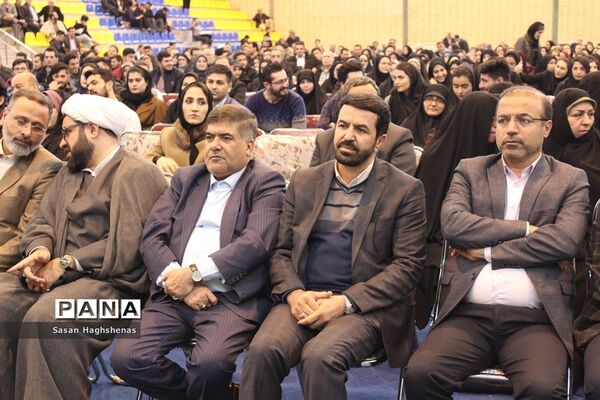 نشست آموزش جامع 2 هزار نفری  مجریان  انتخابات شهرستان اسلامشهر