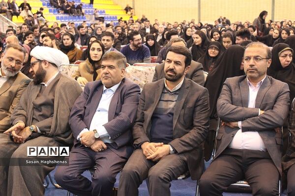 نشست آموزش جامع 2 هزار نفری  مجریان  انتخابات شهرستان اسلامشهر