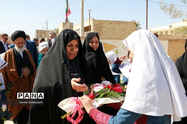 افتتاح دومین مدرسه خیری  مروست در سال 98