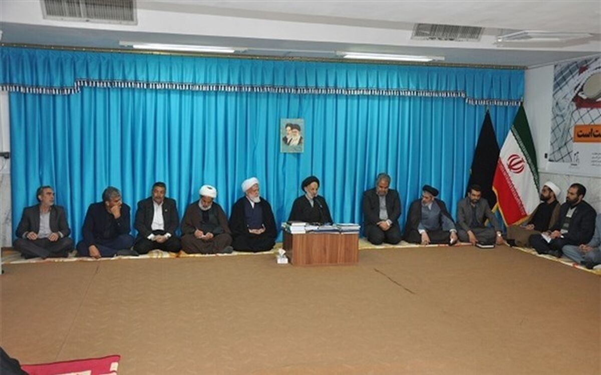 نماینده ولی فقیه در خراسان جنوبی: آموزش و پرورش، خط مقدم جبهه تعلیم و تربیت