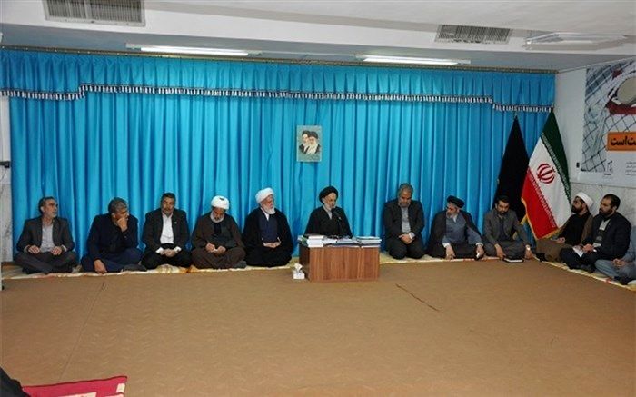 نماینده ولی فقیه در خراسان جنوبی: آموزش و پرورش، خط مقدم جبهه تعلیم و تربیت