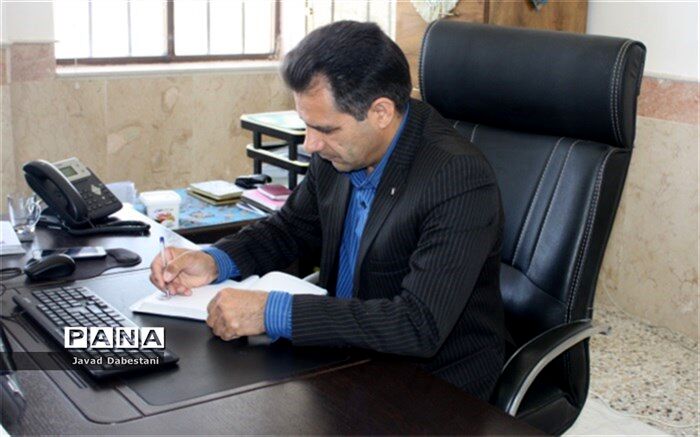رییس آموزش و پرورش منطقه مروست : زندگی مجال تربیت است