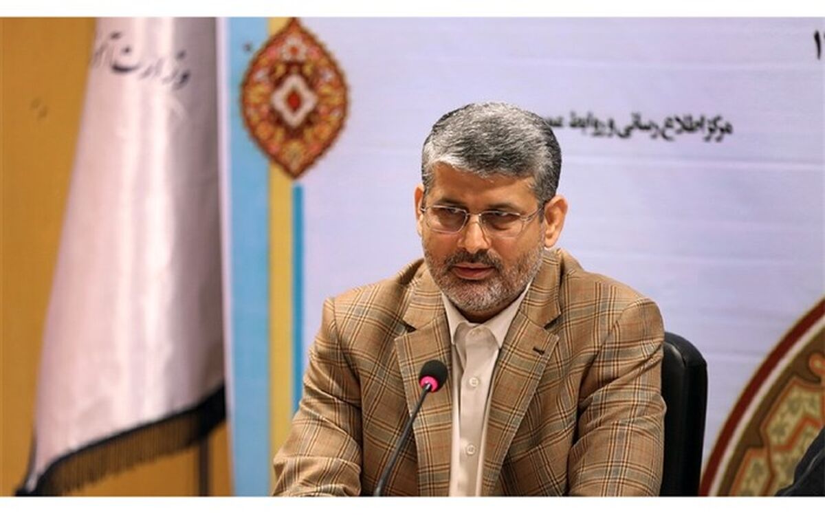 علی باقرزاده: کادر مدرسه و معلمان باید در محل کار حاضر باشند