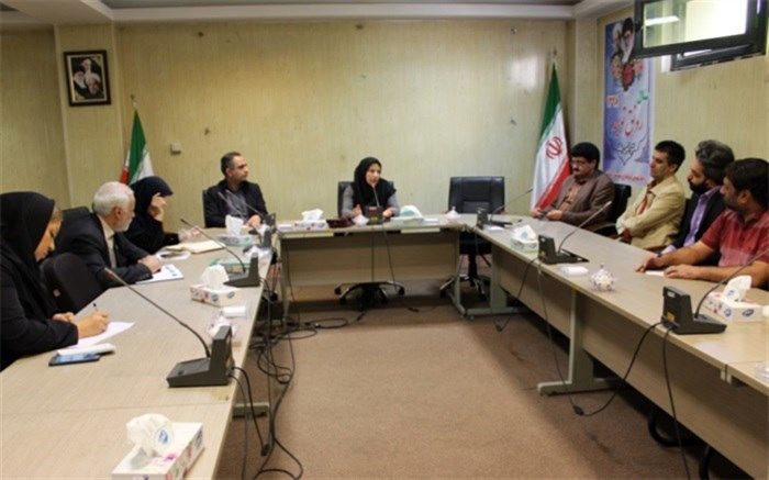 ضرورت توزیع سریع مواد بهداشتی و ضد عفونی کننده در داروخانه های اسلامشهر