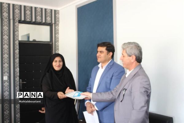 تقدیر مدیریت آموزش و پرورش دشتستان از حوزه معاونت پرورشی و تربیت بدنی