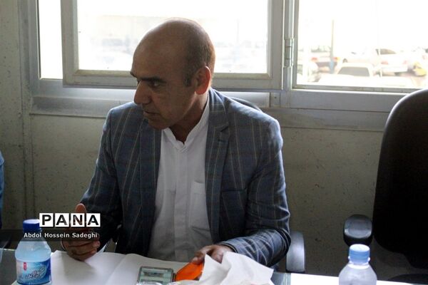 جلسه ستاد پیشگیری ازشیوع بیماری  کرونا در اداره کل آموزش و پرورش استان بوشهر