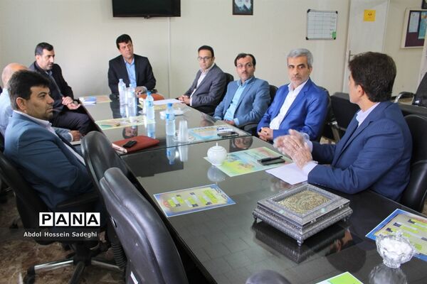 جلسه ستاد پیشگیری ازشیوع بیماری  کرونا در اداره کل آموزش و پرورش استان بوشهر