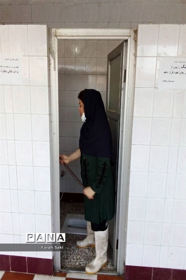 گندزدایی دبیرستان تشکیلاتی دخترانه پاینده در اهواز