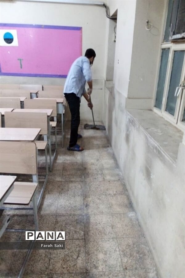 گندزدایی دبیرستان تشکیلاتی دخترانه پاینده در اهواز