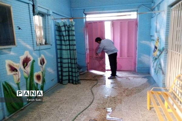 گندزدایی دبیرستان تشکیلاتی دخترانه پاینده در اهواز