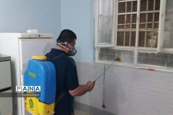 ضدعفونی و گندزدایی مدارس شهرستان حمیدیه