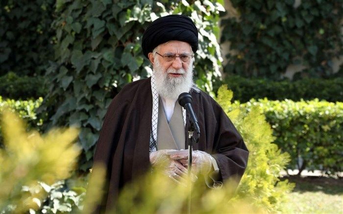 تاکید رهبر انقلاب بر رعایت توصیه‌ها و دستورالعمل‌های پیشگیری از کرونا