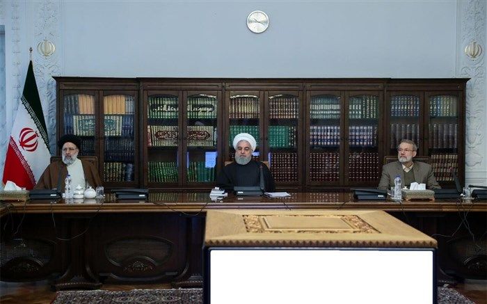 تصمیمات لازم به منظور حمایت از کسب و کارهای کوچک  در جلسه سران قوا  اتخاذ شد