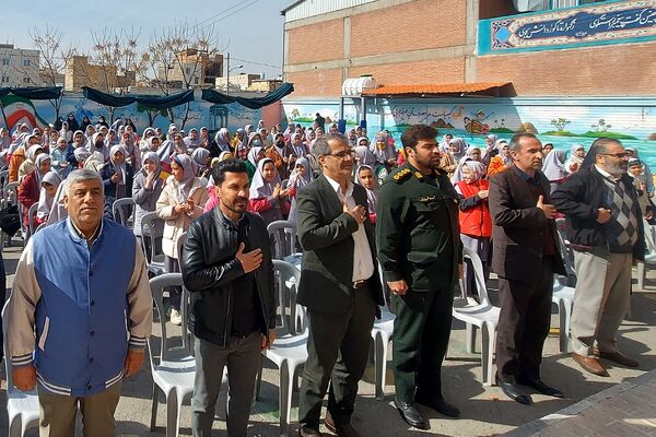 برگزاری جشن احسان و نیکوکاری در دبستان حکیم نظامی کهریزک 