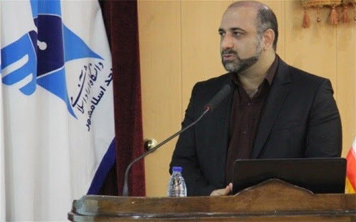 فعالیت هفده هزار وپانصد دانشجو و ۹۰۰ استاد در شبکه آموزش الکترونیکی واحد اسلامشهر