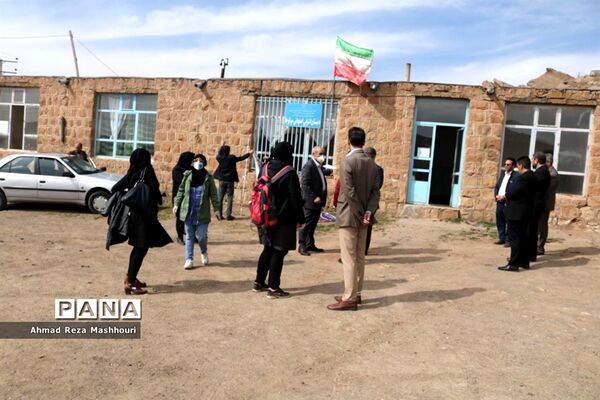 با اجرای طرح ابتکاری «معلم یار» در آذربایجان شرقی برای اولین بار در کشور