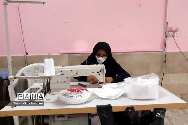 کارگاه جهادی تولید ماسک در شهرستان کاشمر