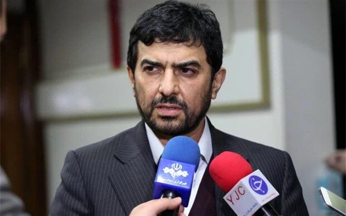 کارخانجات همپای کادر درمانی، نیازهای شب عید مردم را تامین می‌کنند