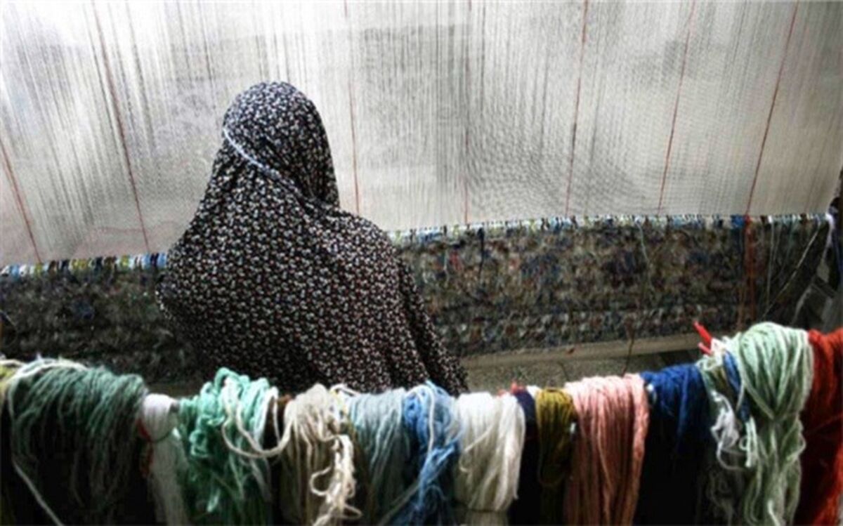 نماینده مجلس: «زنان سرپرست خانوار» در تخصیص «بسته‌های حمایتی» در اولویت  باشند