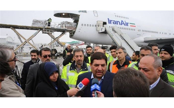 50 میلیون ماسک وارد بازار می شود/ انحصار آمریکا در تولید دستگاه اکسیژن ساز را شکستیم