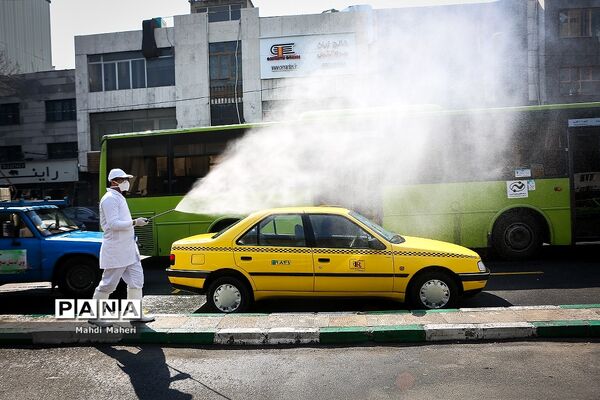 ضد عفونی معابر شهری تهران جهت پیشگیری از ویروس کرونا