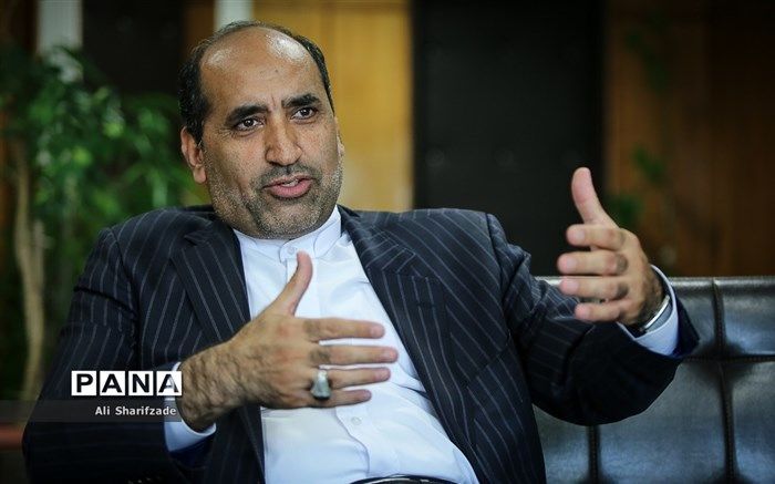 آموزش مجازی در همه مدارس ایرانی خارج از کشور در حال انجام است