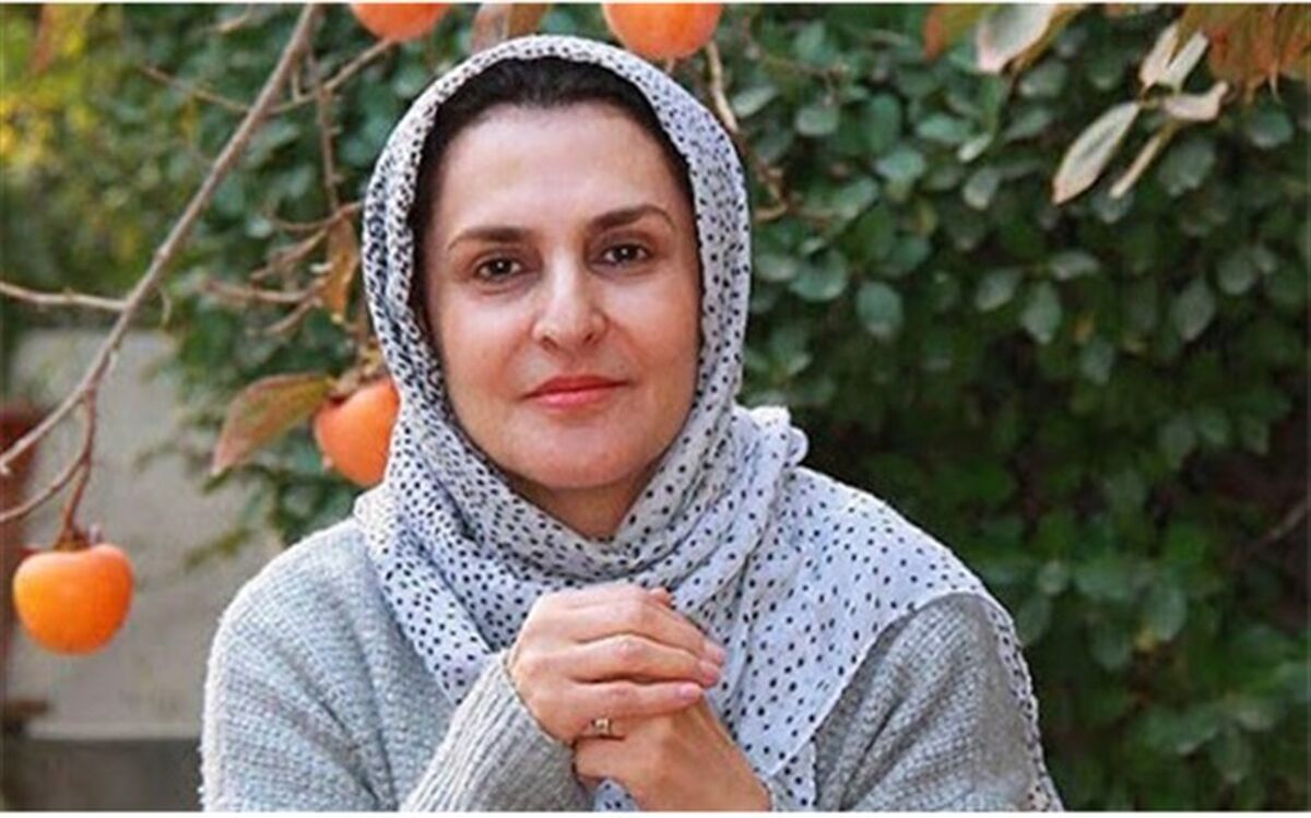 گلزارمحمدی هنرمند و دبیر جشنواره تئاتر عروسکی در گذشت