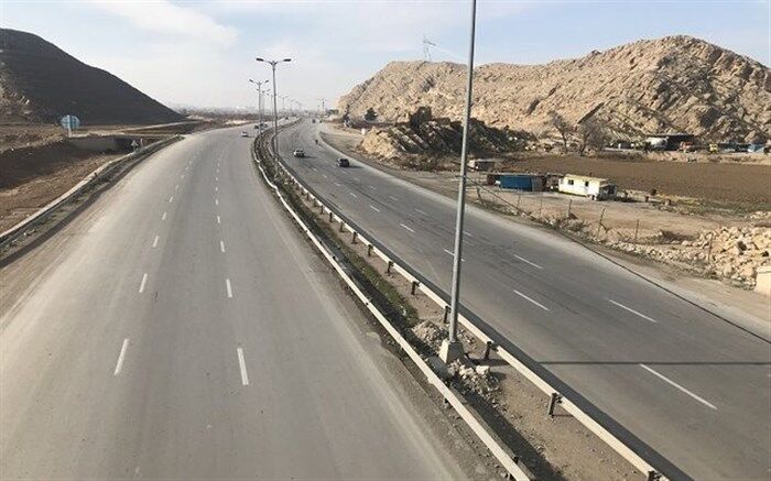 اعمال محدودیت ورود خودرو‌ها برای پیشگیری از شیوع کرونا در اردبیل