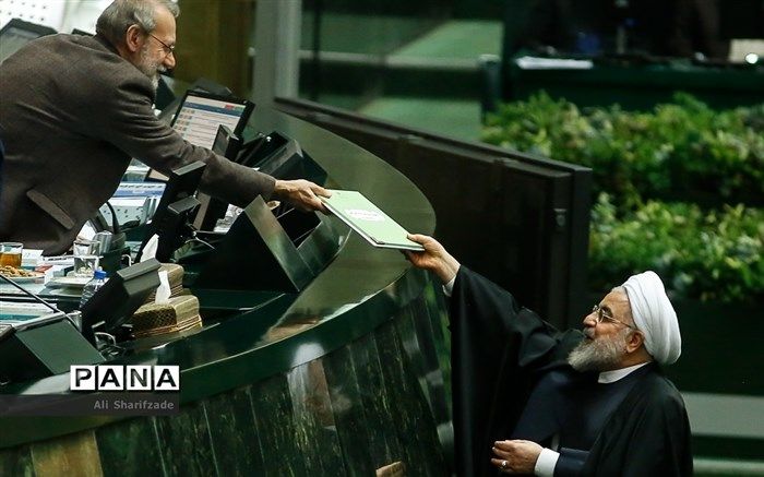 ابلاغ قانون بودجه ٩٩ از سوی رییس مجلس