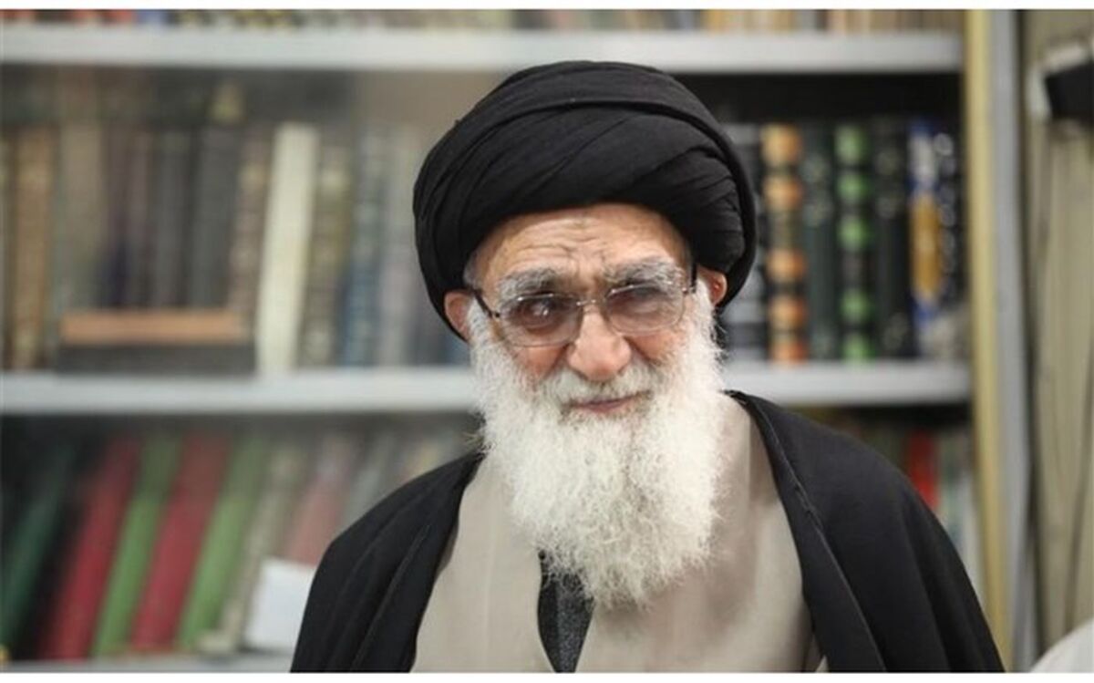امام جمعه ورامین:  مسئولین در جهت تحقق شعار سال (جهش تولید) تلاش خود را مضاعف کنند