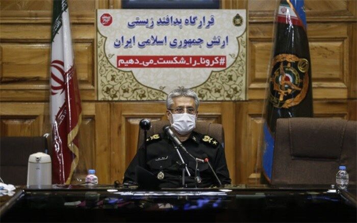 دریادار سیاری: ارتش در تهران مجتمع بیمارستانی ۲ هزار تختخوابی آماده می‌کند