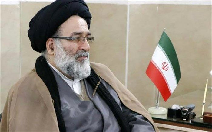 تأکیدامام جمعه موقت ورامین  بر ضرورت اطلاع رسانی مطلوب در زمینه کرونا ویروس