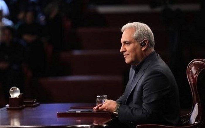 چرا مهران مدیری و مهمانانش در دورهمی مشکی پوش هستند؟