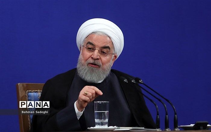 روحانی: خوشبختانه روند شیوع ویروس کرونا در تمام استان‌ها نزولی است