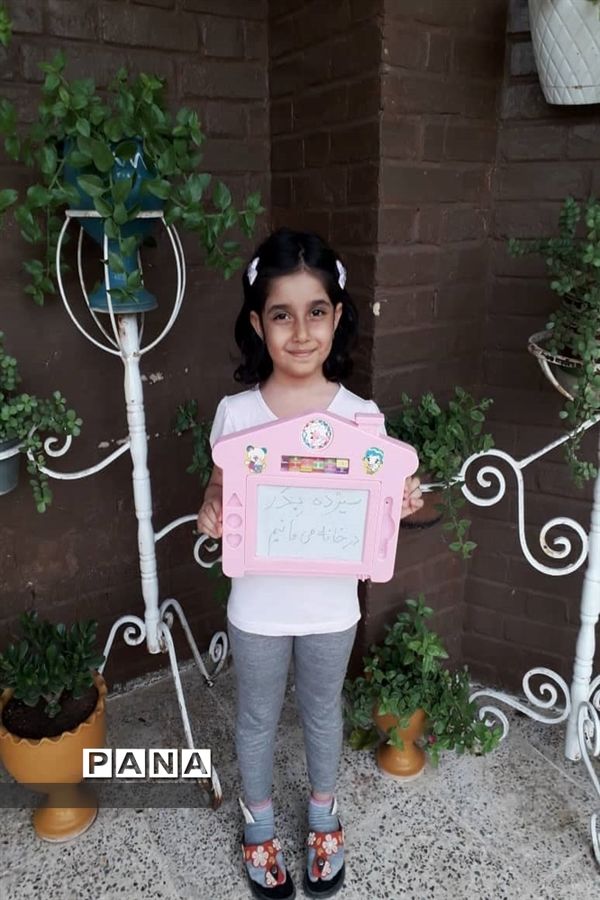 سیزده بدر دانش آموزان شهرستان امیدیه در خانه هایشان