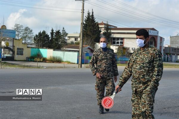 کنترل مسافران در ورودی شهرستان فریدونکنار