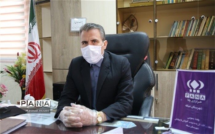 به همت فرهنگیان تلاشگر آموزش در منطقه میانه در ایام تعطیلات اضطراری ادامه دارد