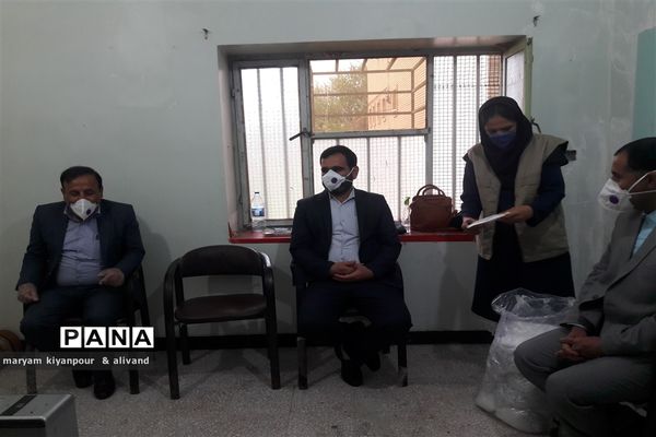 بازدیدسرپرست آموزش و پرورش شهرستان مسجدسلیمان از ستادهای مردم نهاد