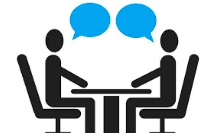 پاسخگویی  تلفنی به سوالات مرتبط با کرونا به خانواده دانش آموزان