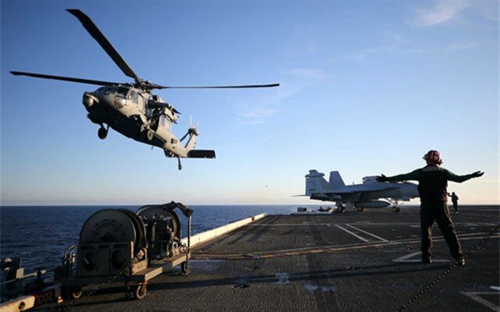 ناو هواپیمابر "هری ترومن" خاورمیانه را ترک می‌کند