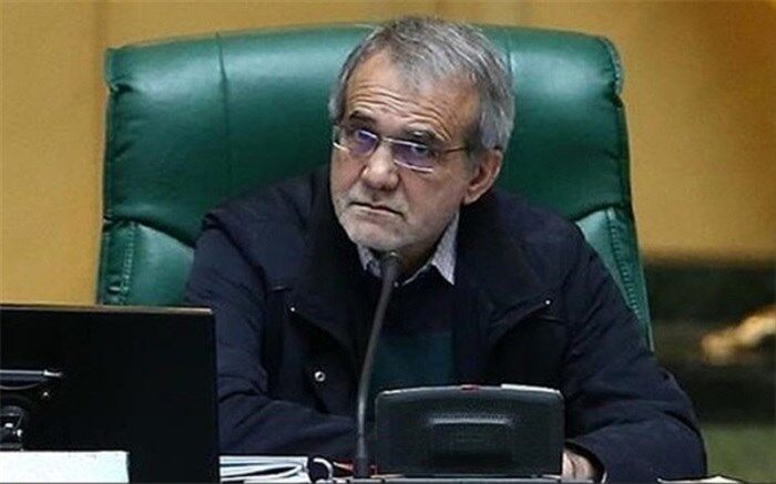 پزشکیان: می‌توانیم ویروس کرونا را با قدرت زمین‌گیر کنیم