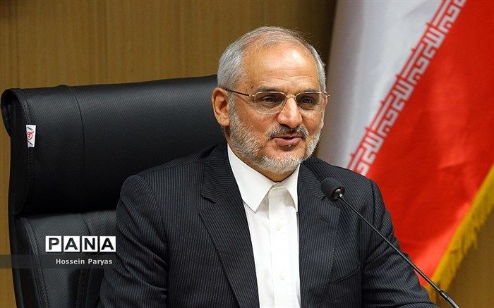 وزیر آموزش و پرورش: ۷۰ درصد دانش‌آموزان دنیا به دلیل ویروس کرونا مدرسه نمی‌روند