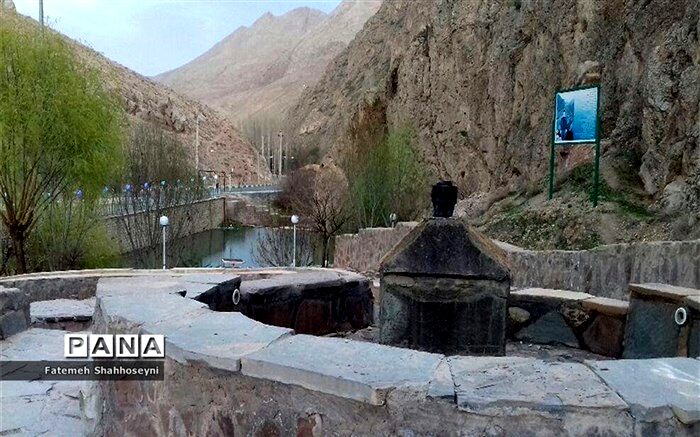 نجات جان دختر ۷ ساله در کوهستان دراک