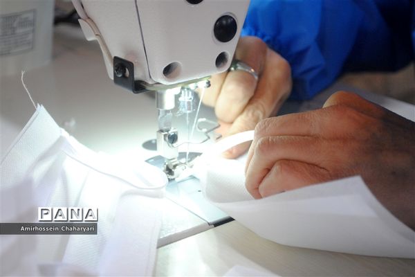 کارگاه تولید ماسک و گان محافظتی در تایباد